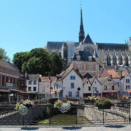 Apartment Hyper Centre, Vue Sur La Cathedrale Amiens