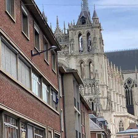 Hyper Centre, Vue Sur La Cathedrale Appartement *